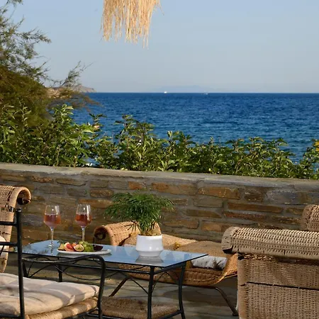 Beachfront Pleasure * Kipri (Andros)