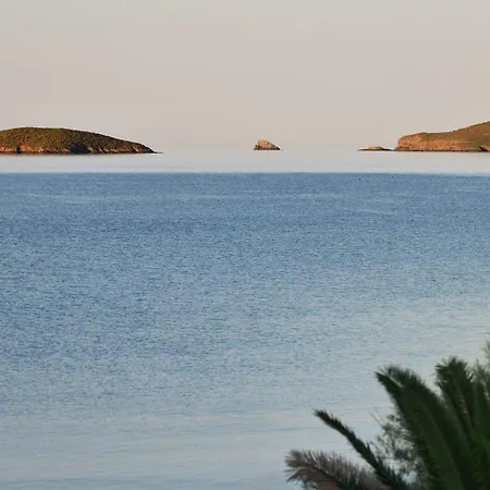 Beachfront Pleasure * Кипри